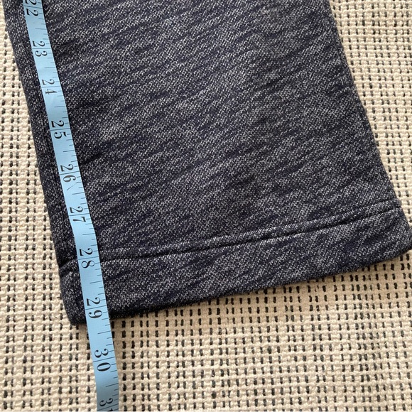 Hollister Women’s Joggers Size Small - Picture 11 of 11